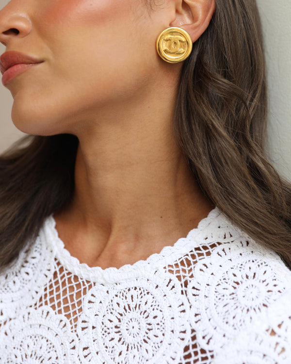 Chanel Vintage Gold Classic Round Clip-On Earrings with Gold CC Logo