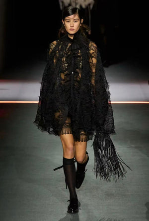 Christian Dior Fall/Winter 25 Black Lace Long Sleeve Dress with Collar –  Sellier