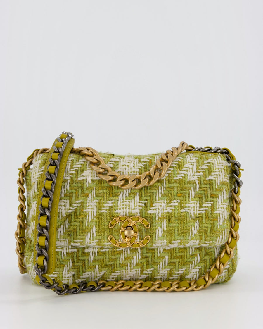 Chanel Small 19 Flap Bag in Green and White Houndstooth Quilted Tweed with Mixed Hardware