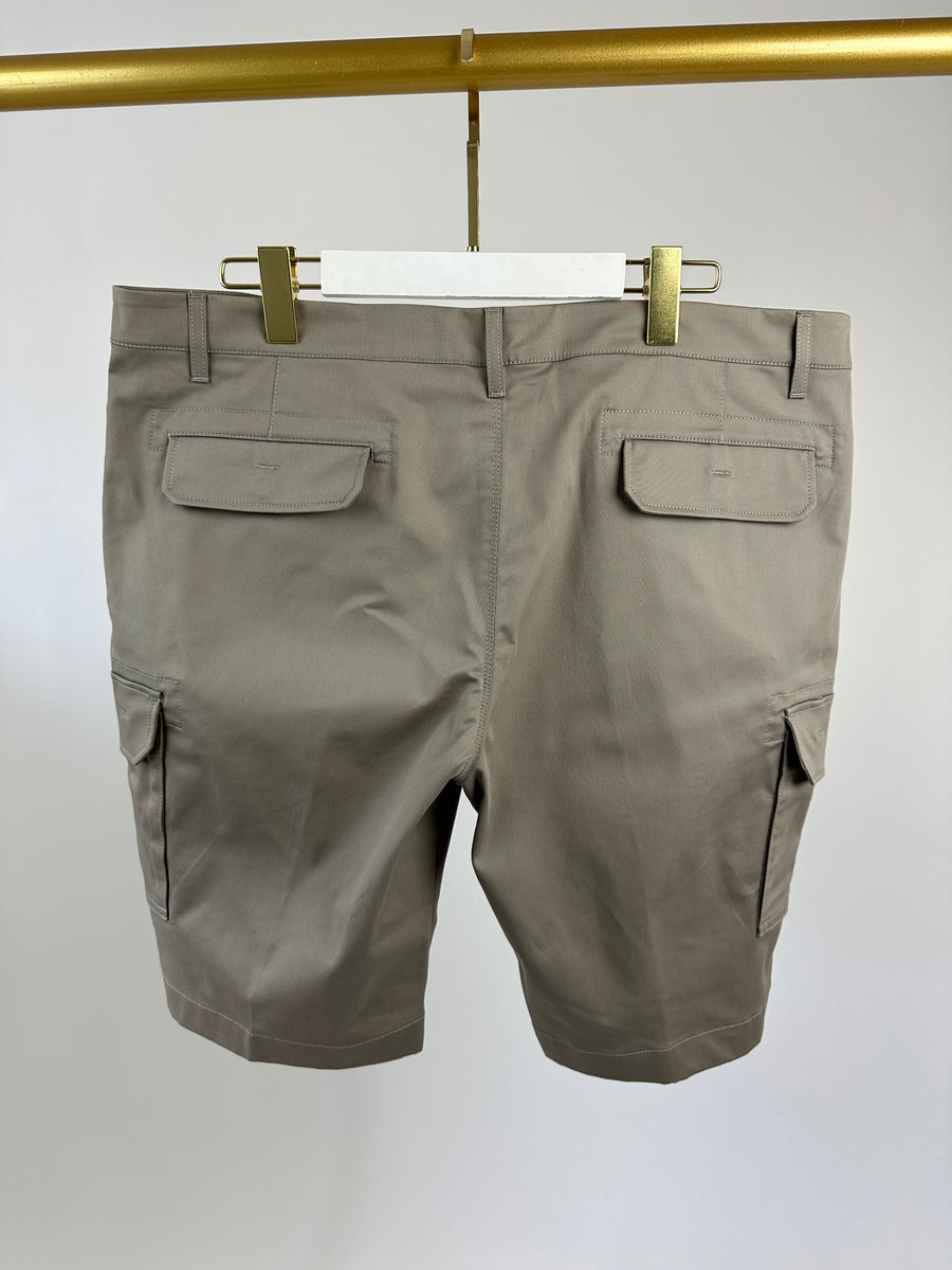 Loro Piana Menswear Taupe Bermuda Cargo Shorts Size IT 50 (UK 34)