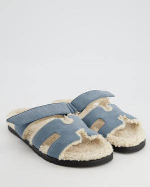 Hermès Blue Pinede and Ecru Shearling Chypre Sandals Size 39