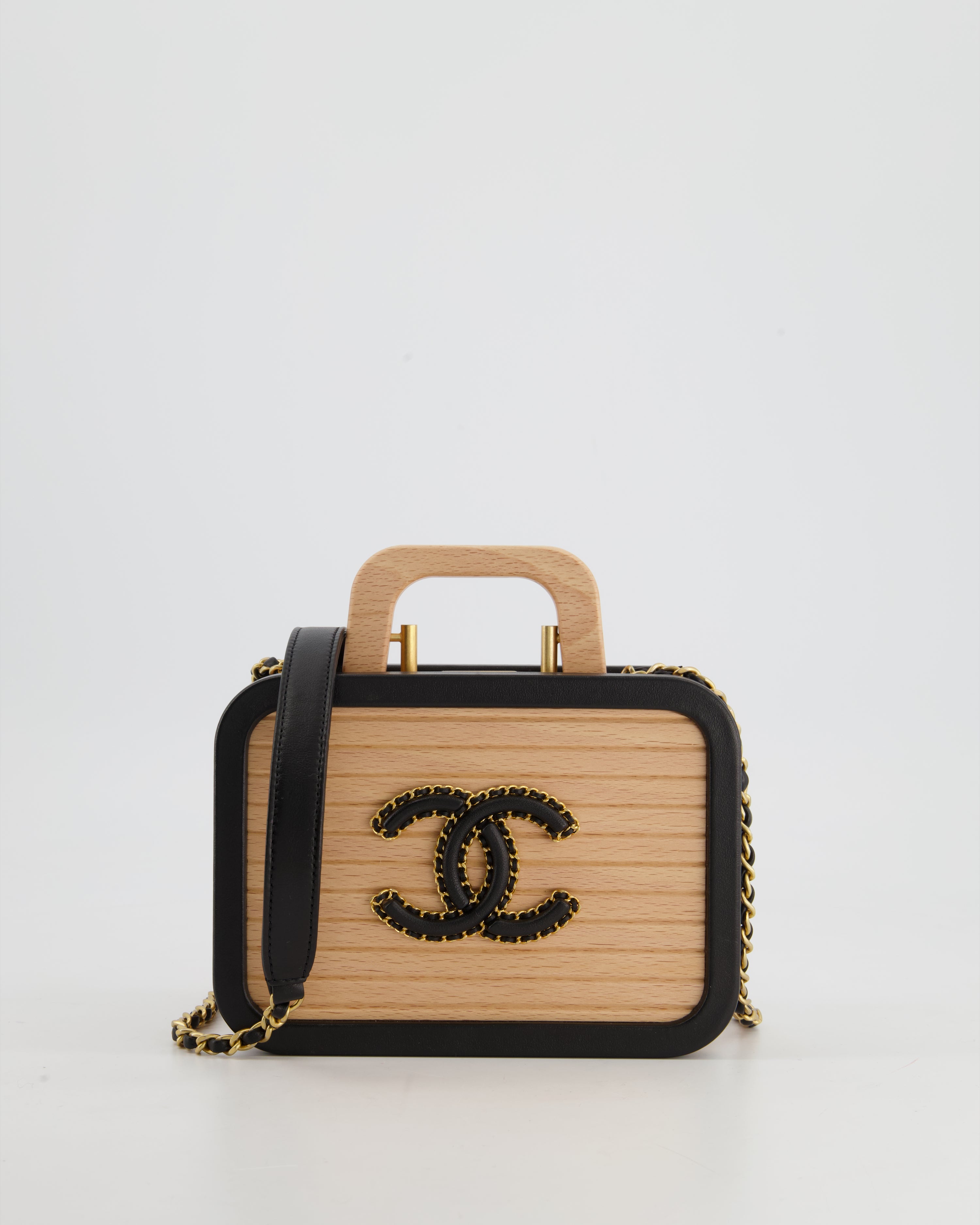 Chanel Flap Bag Cruise 2020 Black Golden Leather ref225257  Joli Closet