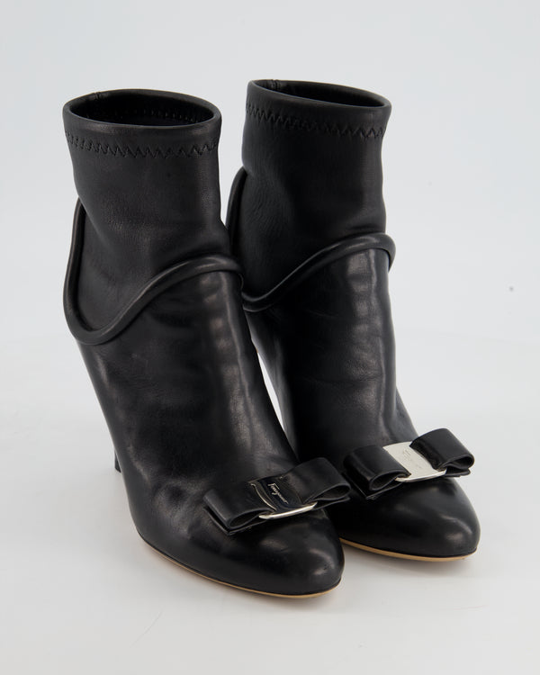 Salvatore Ferragamo Black Leather Vara Ankle Boots Size US 7.5 - EU 38