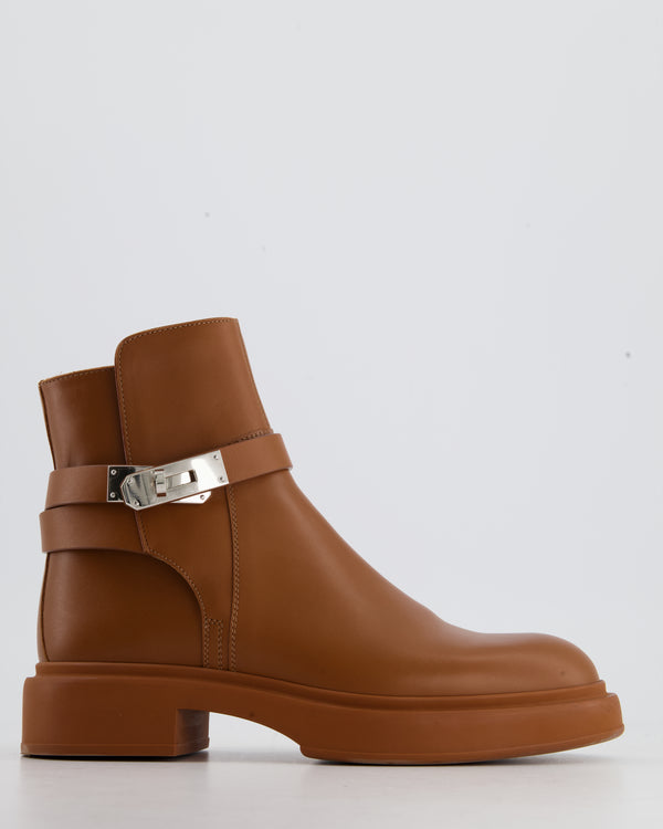 Hermès Veo Ankle Boot in Naturel Calfskin with Palladium Hardware Size EU 36