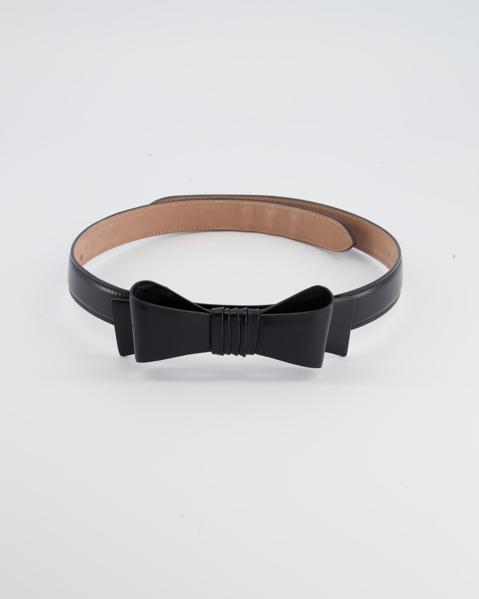 アクセサリーその他 ALAIA Leather belt with ring detail Ring leather belt in black - Alaia | Mytheresa