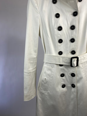 Burberry Winter White Classic Trench Coat With Belt Size UK 4