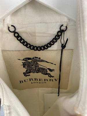 Burberry Winter White Classic Trench Coat With Belt Size UK 4